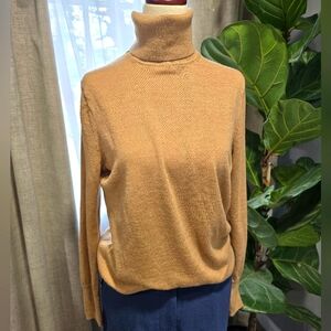 GAP Tan Turtleneck Sweater Soft Knit